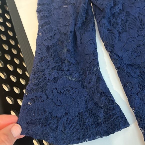 Navy lace top with bell sleeves - Picture 2 of 5